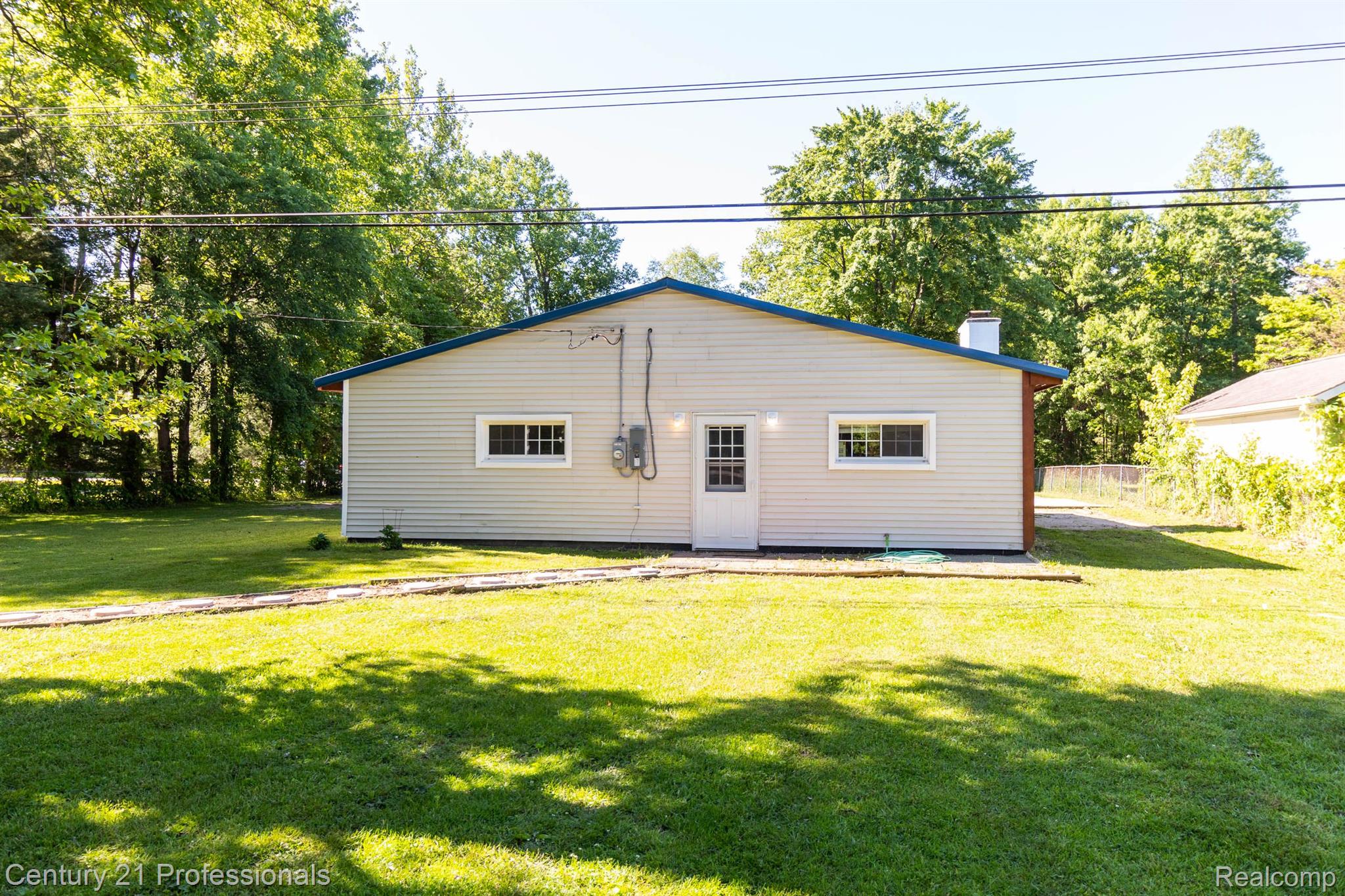 40840 Harris Road Belleville, MI 48111 - Photo 36 of 45 Gallery Image 36