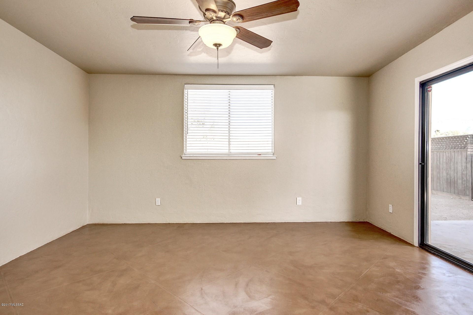 720 West Thurber Road Tucson, AZ 85705 - Photo 10 of 17