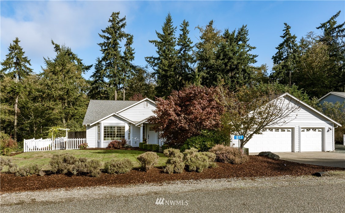 1873 Watkins Road Freeland, WA 98249 - Photo 1 of 26