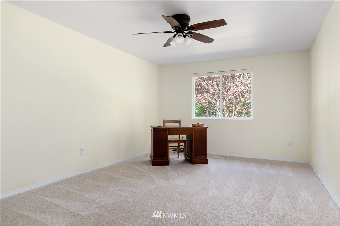 1873 Watkins Road Freeland, WA 98249 - Photo 18 of 26