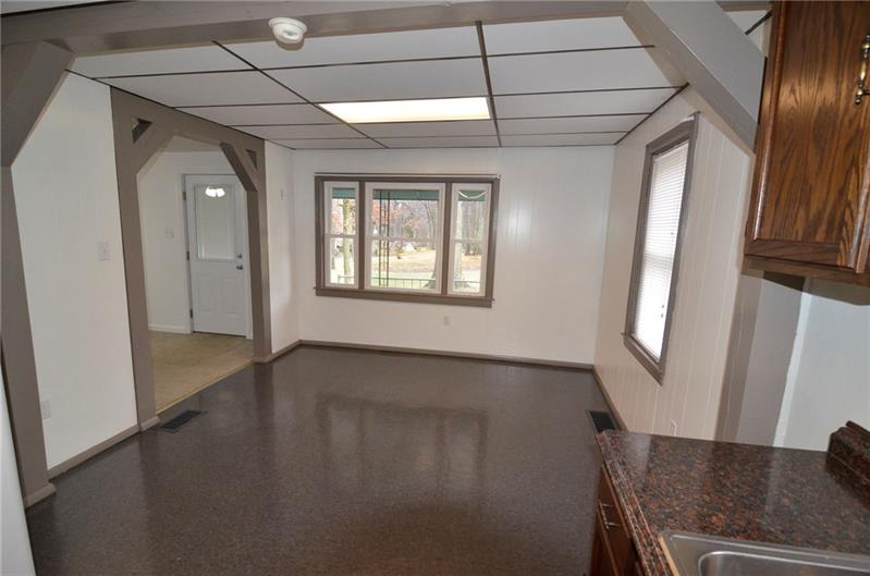 135 Cupps Road Renfrew, PA 16053 - Photo 7 of 24