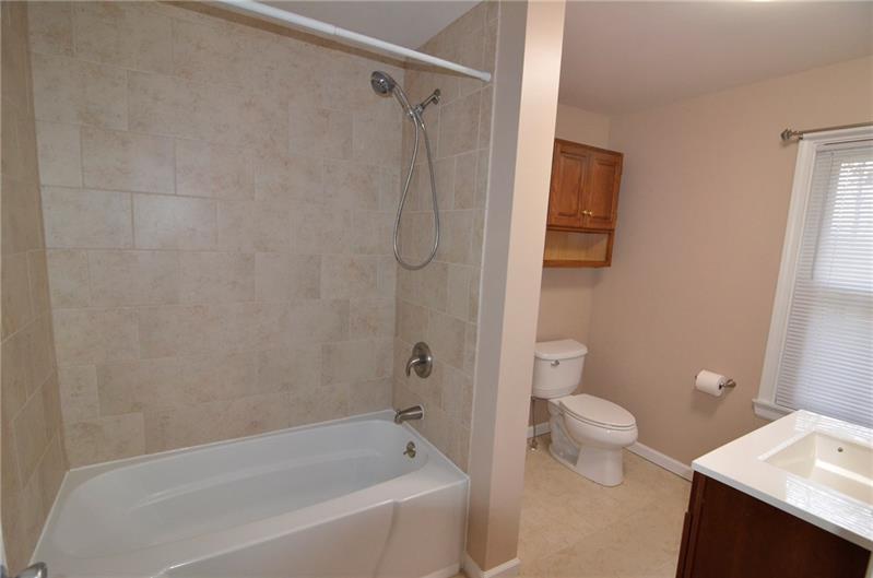 135 Cupps Road Renfrew, PA 16053 - Photo 8 of 24