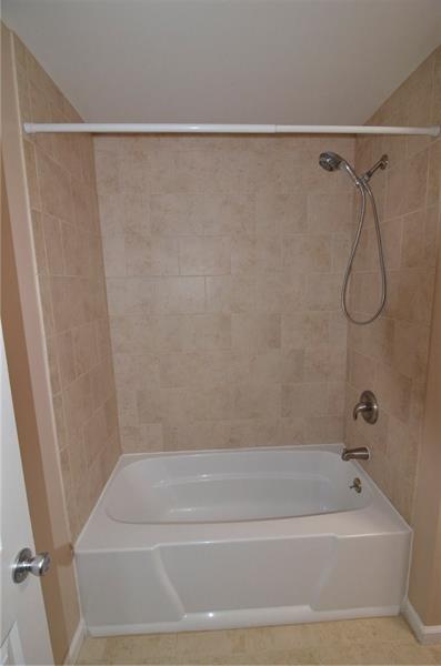 135 Cupps Road Renfrew, PA 16053 - Photo 9 of 24