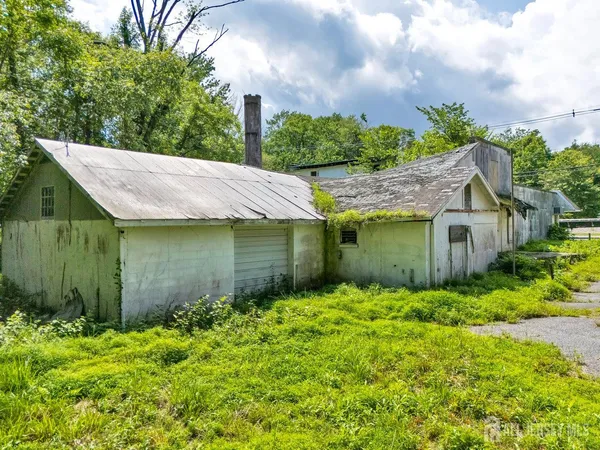 $550,000 | 465 Lakewood Farmingdale Road, Howell, NJ 07731