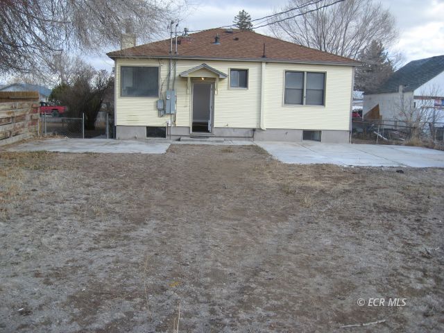 268 5th Street Wells, NV 89835 - Photo 3 of 32