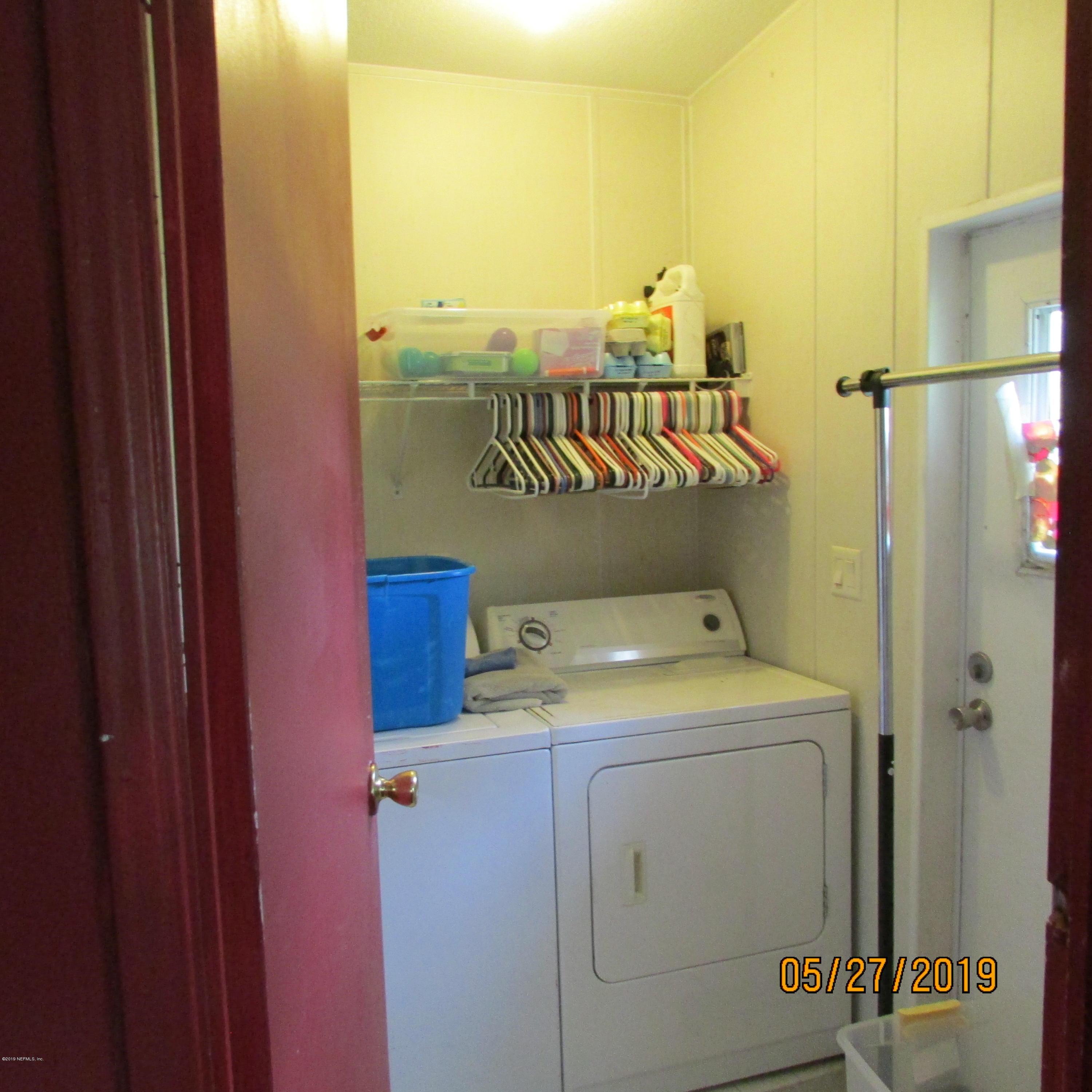 986 Bea Lane Jacksonville, FL 32220 - Photo 42 of 42 a view of bathroom