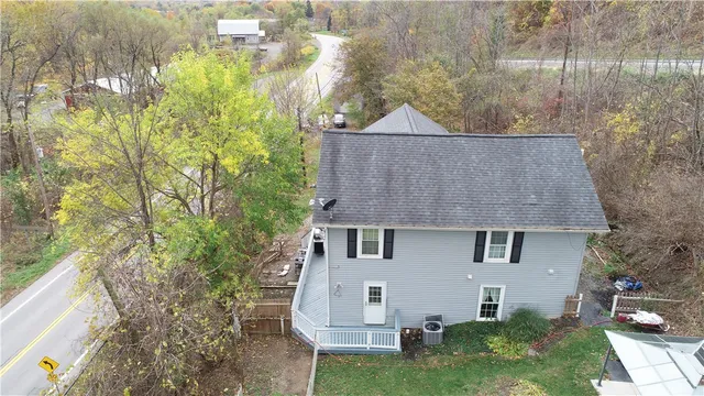 $295,000 | 7810 State Rte 21, Naples, NY 14512