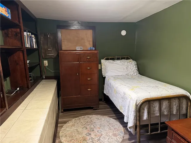 $295,000 | 7810 State Rte 21, Naples, NY 14512