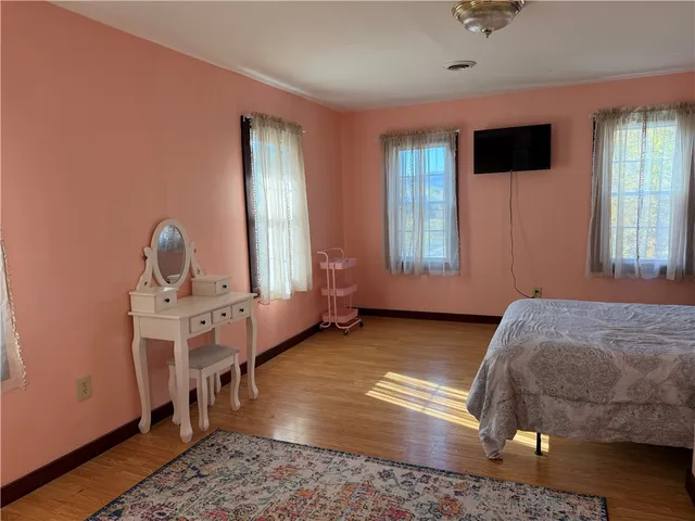 $295,000 | 7810 State Rte 21, Naples, NY 14512