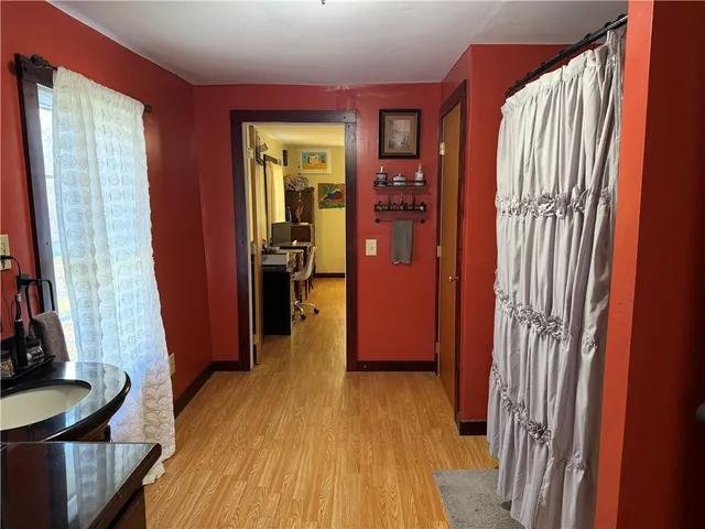 $295,000 | 7810 State Rte 21, Naples, NY 14512