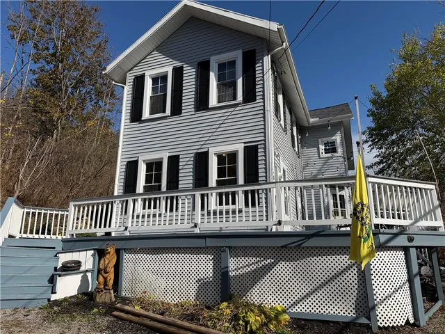 $295,000 | 7810 State Rte 21, Naples, NY 14512