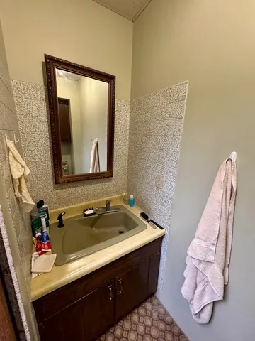 $190,000 | 212 Main Street, Van Orin, IL 61374