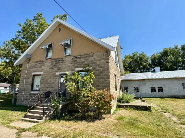 $190,000 | 212 Main Street, Van Orin, IL 61374