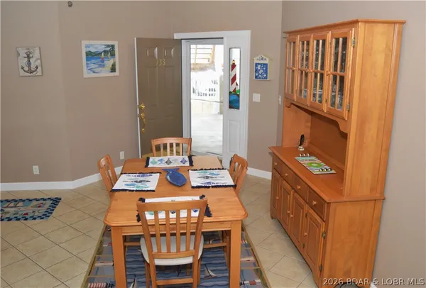 $380,000 | 68 Lighthouse Road, Unit 133, Lake Ozark, MO 65049