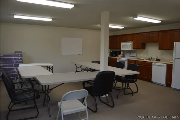 $380,000 | 68 Lighthouse Road, Unit 133, Lake Ozark, MO 65049