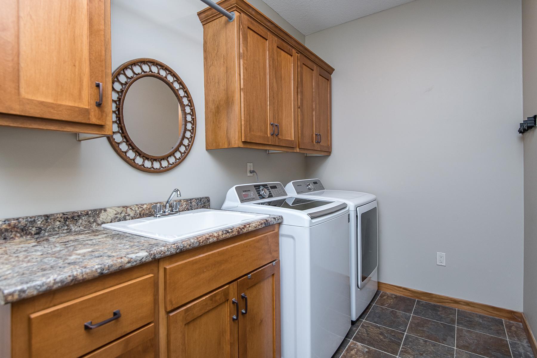 2959 Pinewood Ridge Drive Southeast Rochester, MN 55904 - Photo 23 of 49