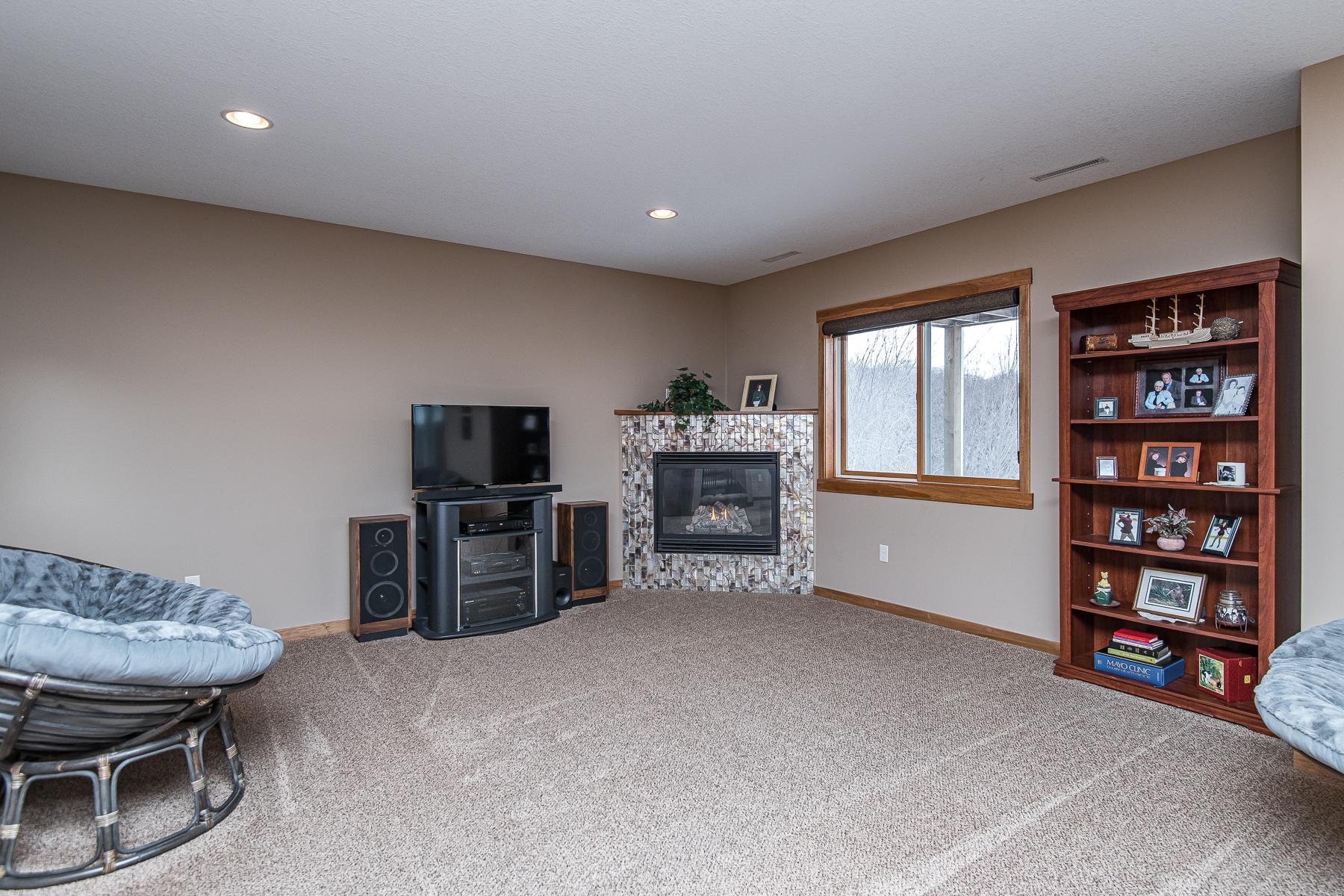 2959 Pinewood Ridge Drive Southeast Rochester, MN 55904 - Photo 26 of 49