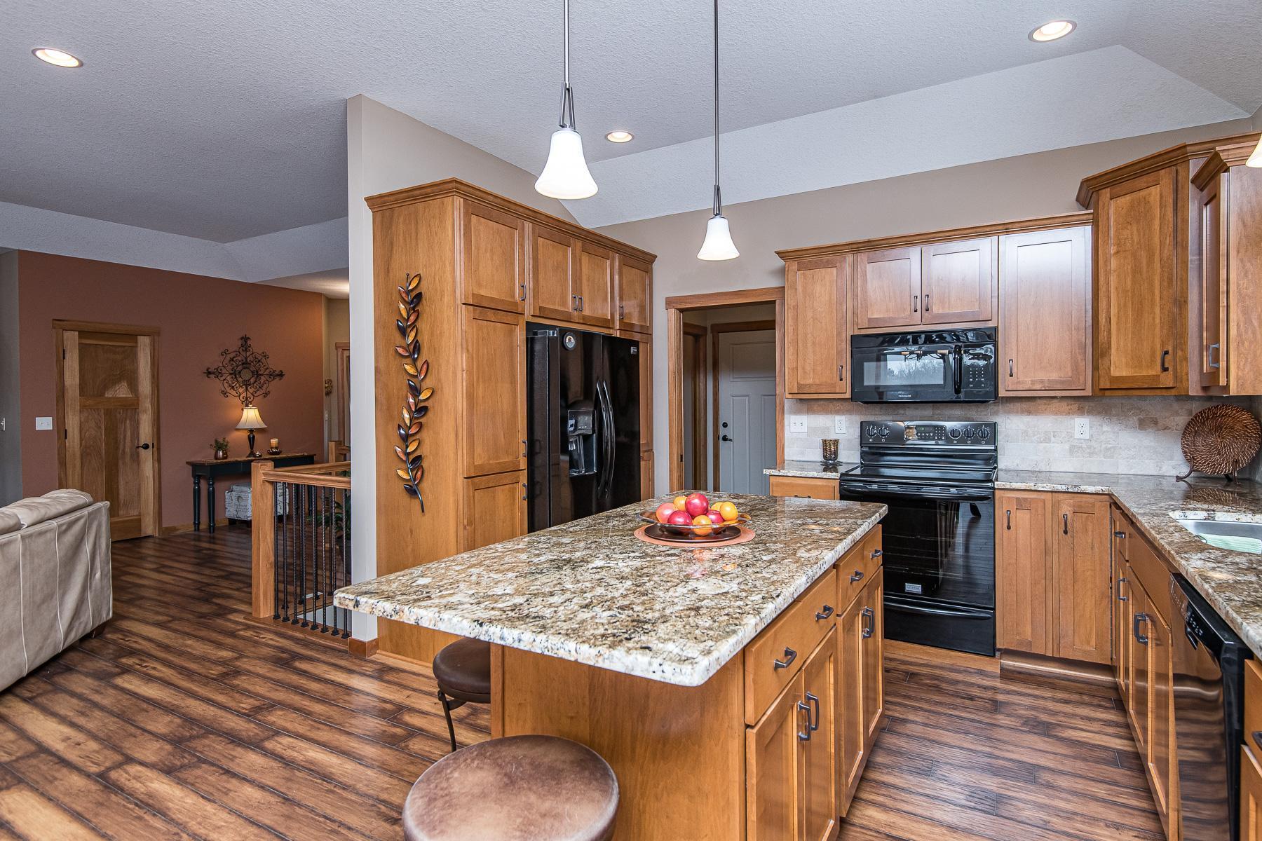2959 Pinewood Ridge Drive Southeast Rochester, MN 55904 - Photo 7 of 49
