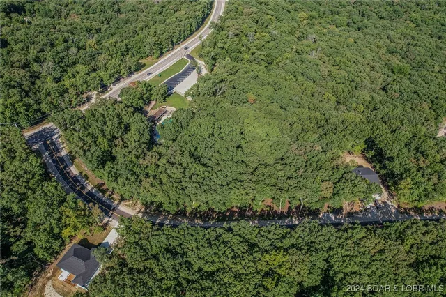 $4,950 | Lot 1015 Nassau Drive, Four Seasons, MO 65049