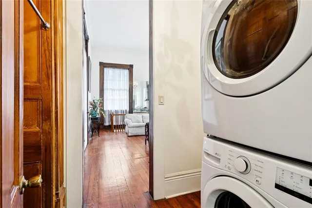 $2,100 | 716 Dauphine Street, Unit 1A, New Orleans, LA 70116