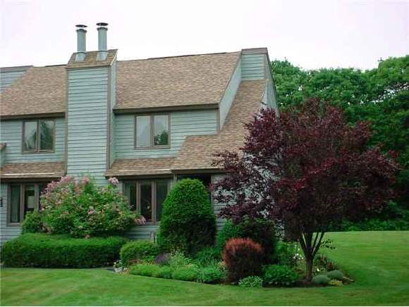 5 Rutledge Drive, Unit 5 Plaistow, NH 03865 - Photo 1 of 6 Gallery Image 1