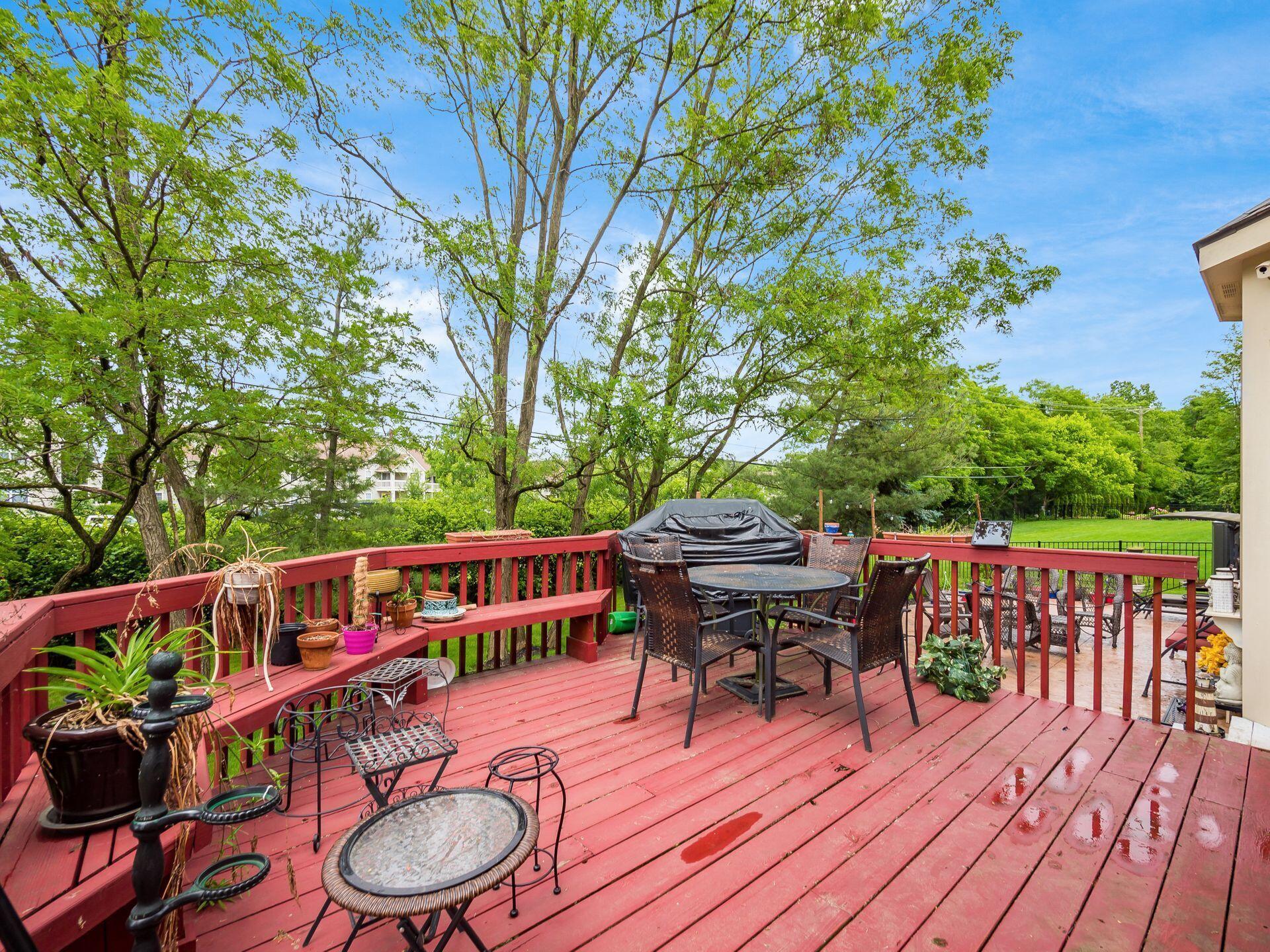 388 Beecher Road Columbus, OH 43230 - Photo 58 of 71 Deck