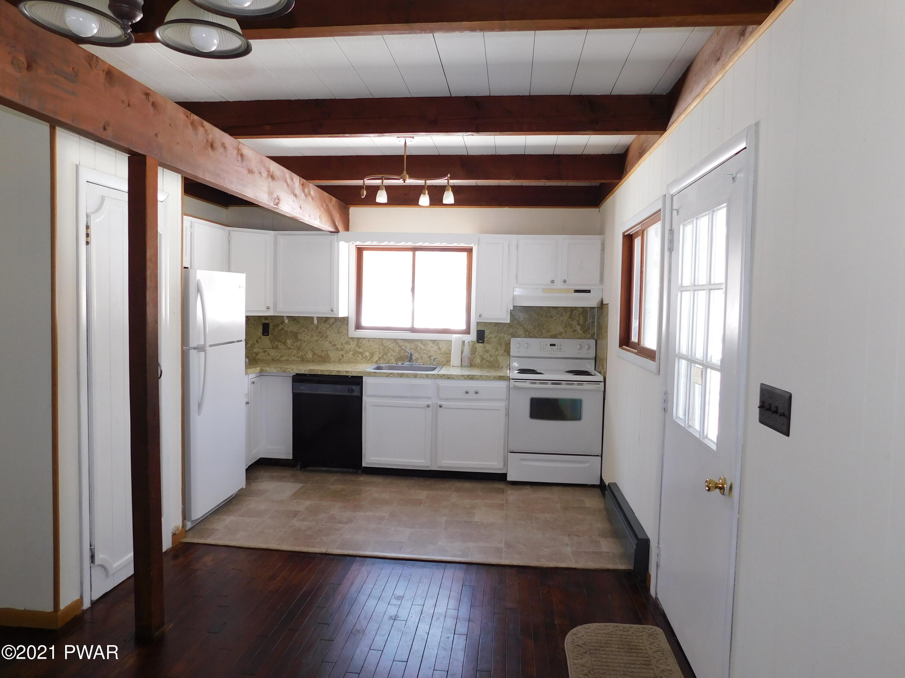 292 Gold Key Road Milford, PA 18337 - Photo 11 of 23 DSCN1174