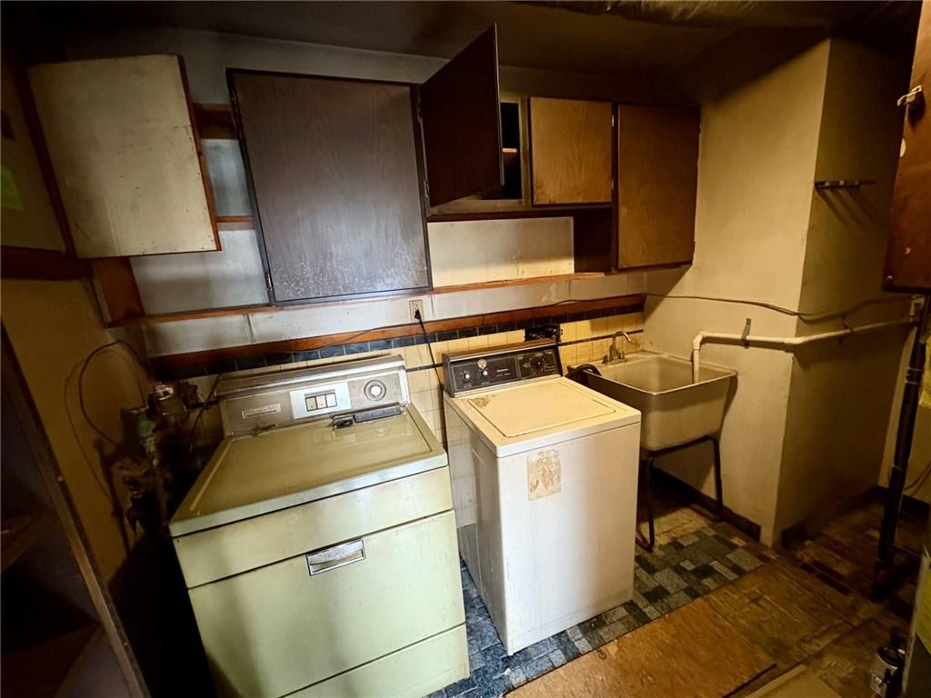 589 Hookstown Grade Road Coraopolis, PA 15108 - Photo 12 of 17