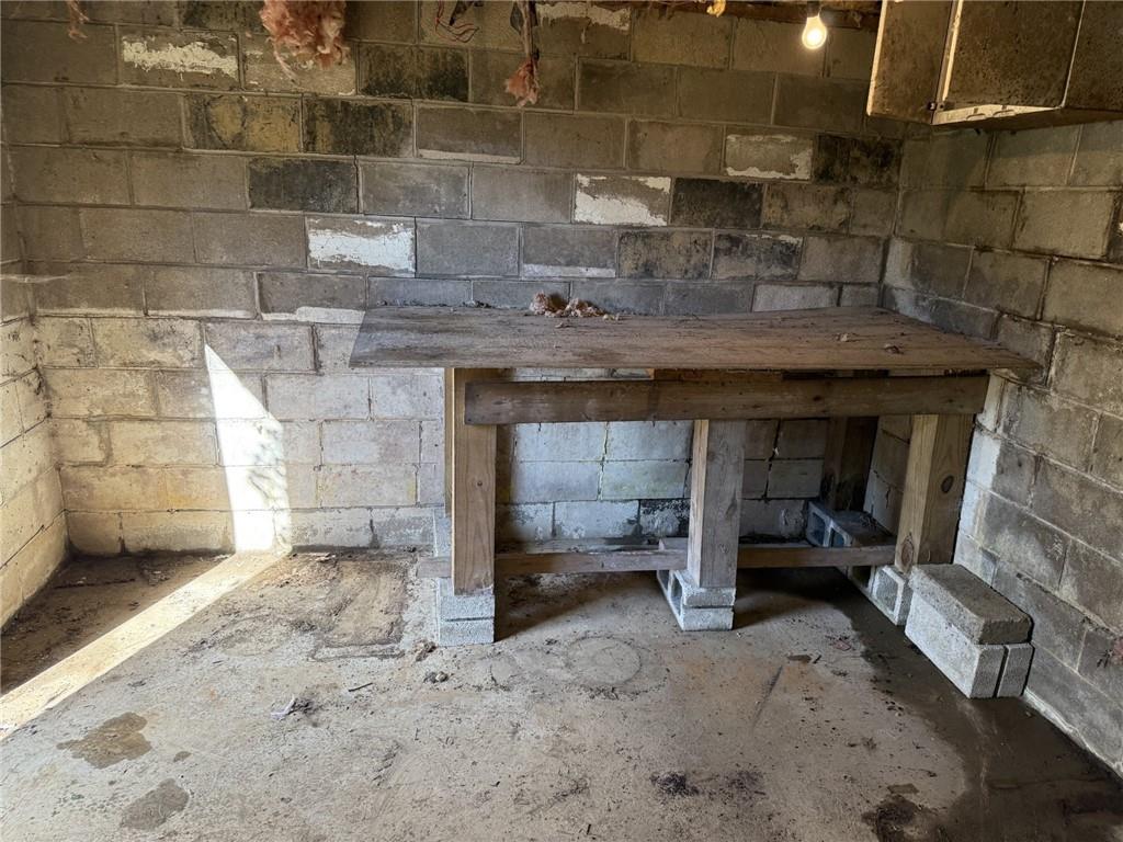 589 Hookstown Grade Road Coraopolis, PA 15108 - Photo 17 of 17