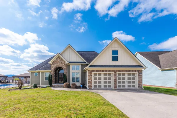 $2,700 | 132 Holly Oak Lane, Ringgold, GA 30736