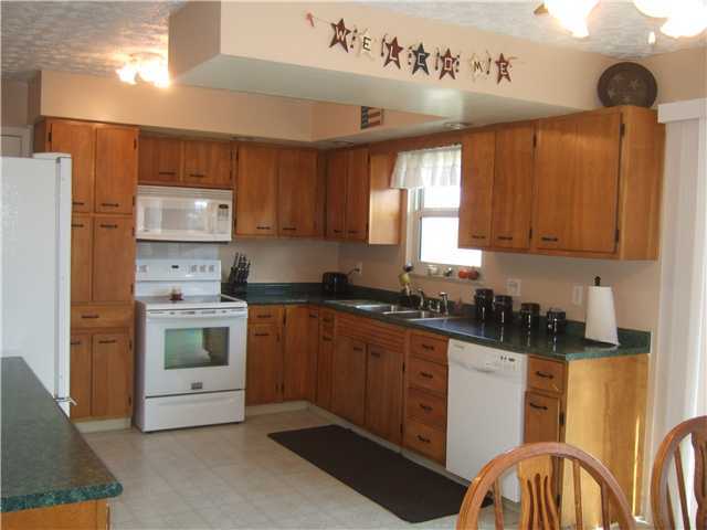 2767 Alward Road Southwest Pataskala, OH 43062 - Photo 4 of 22