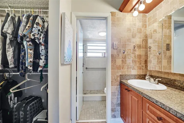 $85,000 | 6570 Royal Palm Boulevard, Unit 210J, Margate, FL 33063