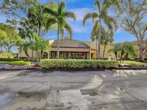 $85,000 | 6570 Royal Palm Boulevard, Unit 210J, Margate, FL 33063