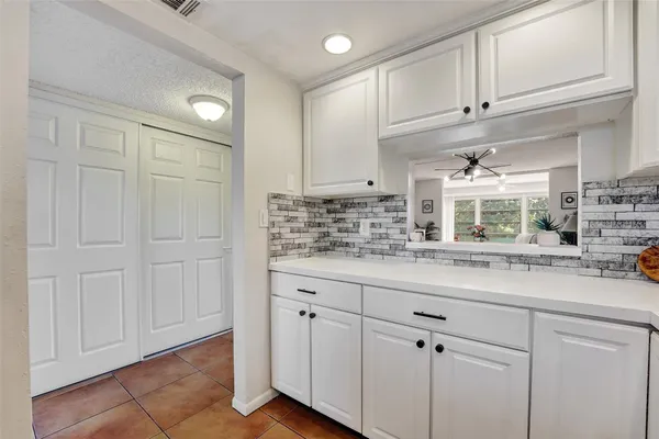 $85,000 | 6570 Royal Palm Boulevard, Unit 210J, Margate, FL 33063