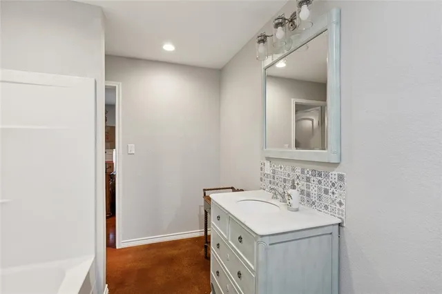 $439,000 | 3499 South Fm 113, Millsap, TX 76066