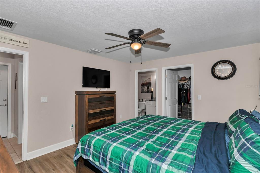 2308 Southwest 168th Loop Ocala, FL 34473 - Photo 18 of 37 Gallery Image 18
