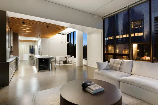 $7,495 | 750 South 2nd Street, Unit 203, Minneapolis, MN 55401