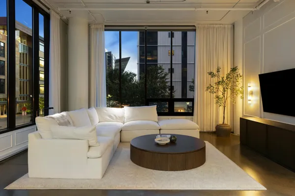 $7,495 | 750 South 2nd Street, Unit 203, Minneapolis, MN 55401