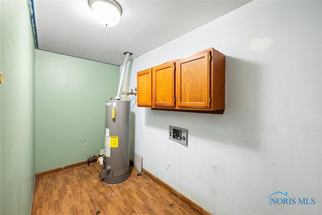 29421 Oregon Road Perrysburg, OH 43551 - Photo 24 of 28 Utility room