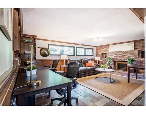 61 Wildwood Road Andover, MA 01810 - Photo 12 of 30 Gallery Image 12