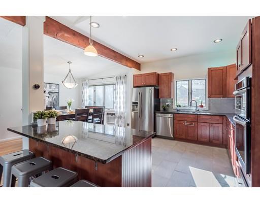 61 Wildwood Road Andover, MA 01810 - Photo 10 of 30 Gallery Image 10