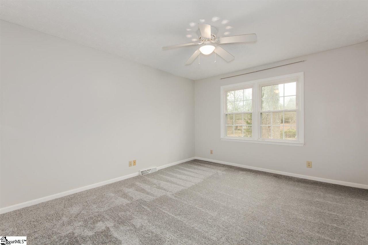 801 Brooks Road Mauldin, SC 29662 - Photo 22 of 30 Gallery Image 22