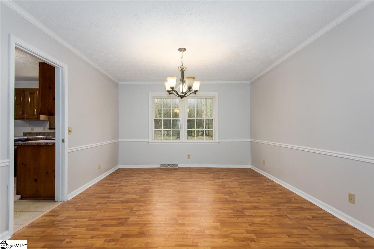 801 Brooks Road Mauldin, SC 29662 - Photo 8 of 30 Gallery Image 8