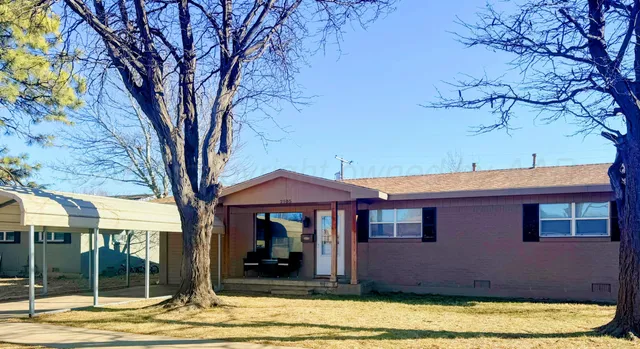 $147,900 | 2105 Colgate Drive, Perryton, TX 79070