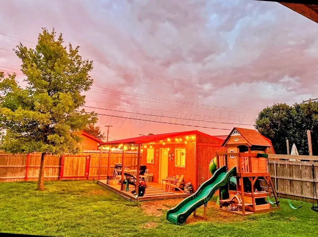 $147,900 | 2105 Colgate Drive, Perryton, TX 79070