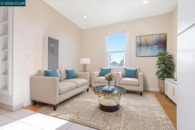 $2,395 | Undisclosed Address, Berkeley, CA 94703