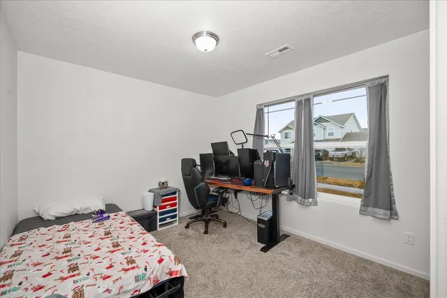 $409,900 | 12836 West 2nd Avenue, Airway Heights, WA 99001