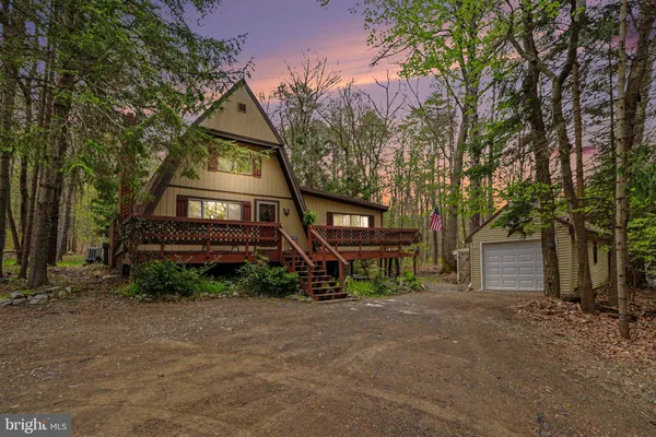 $315,000 | 7 Michaux Drive, Newville, PA 17241