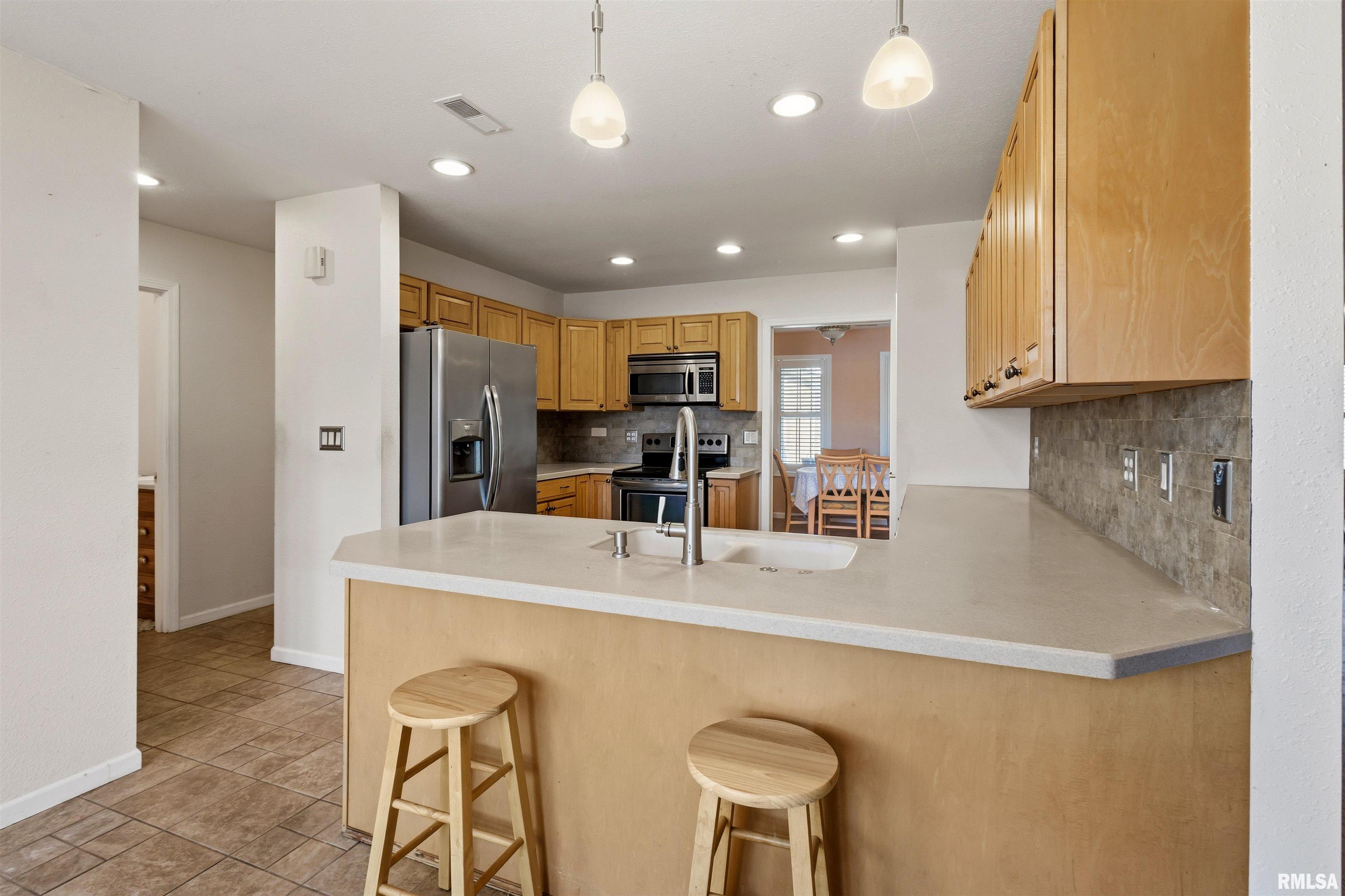 450 Spring Hill Lane Cobden, IL 62920 - Photo 11 of 38