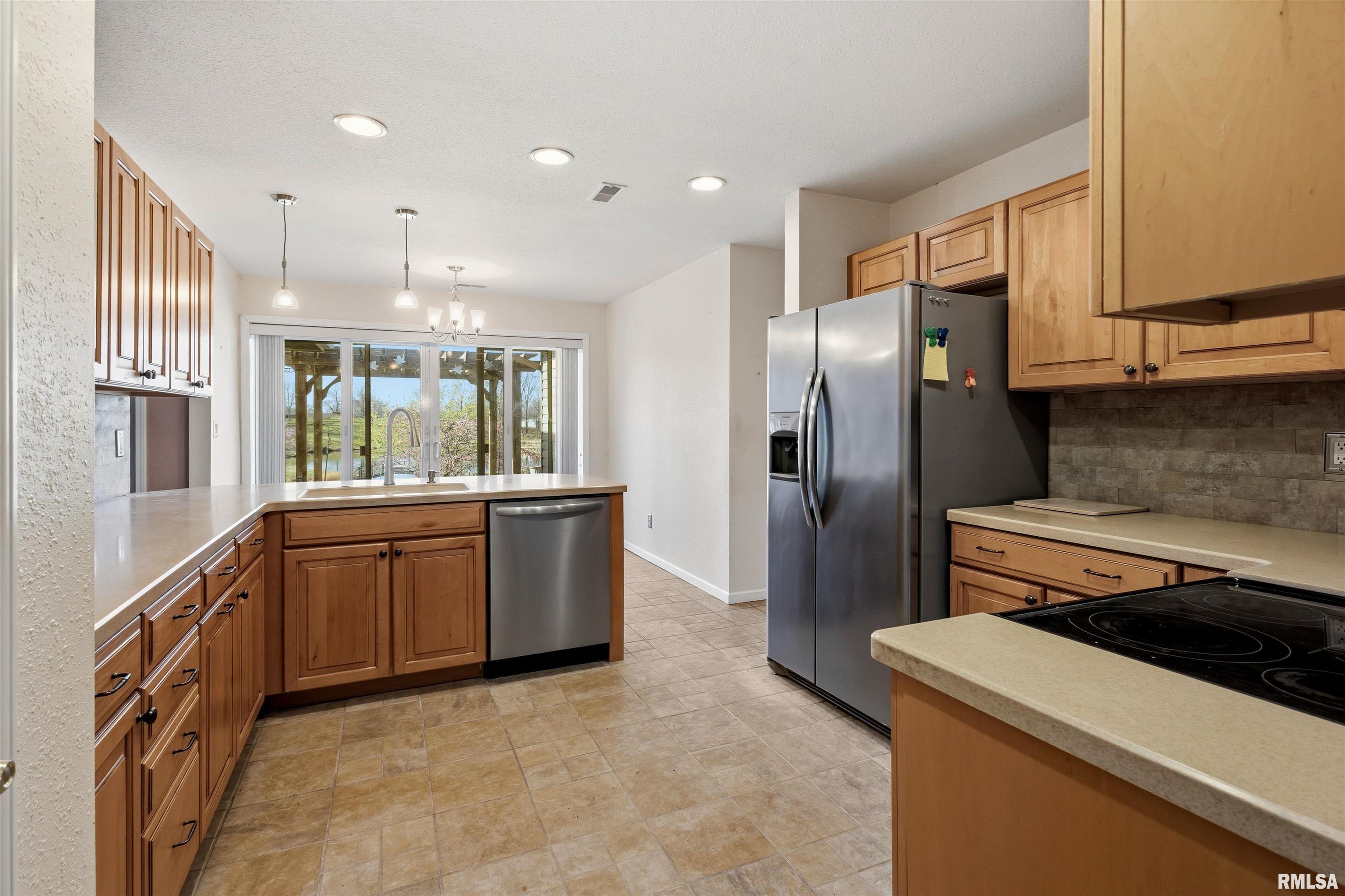 450 Spring Hill Lane Cobden, IL 62920 - Photo 15 of 38